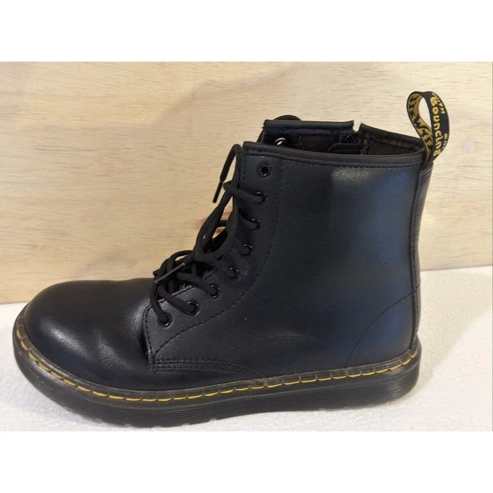 Dr. Martens Leather Boots black ZAVALA Size 4 and 5 side zip moto combat NEW